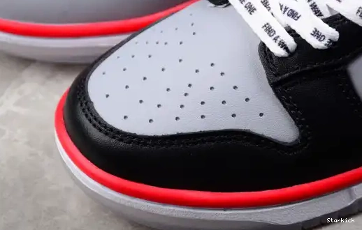Low Dunk DR6189-001 University Nike Atlanta Clark 0522
